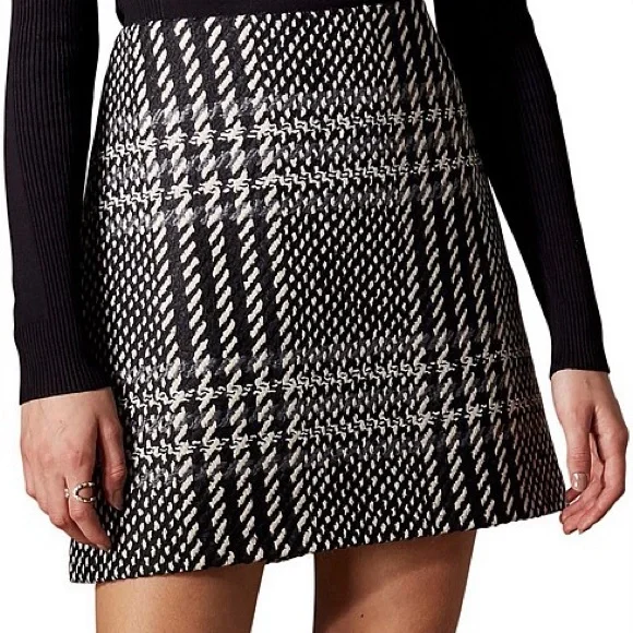 Karen Millen Monochrome Plaid Mini Skirt Black & White Plaid Size 8 wool blend - Picture 9 of 17